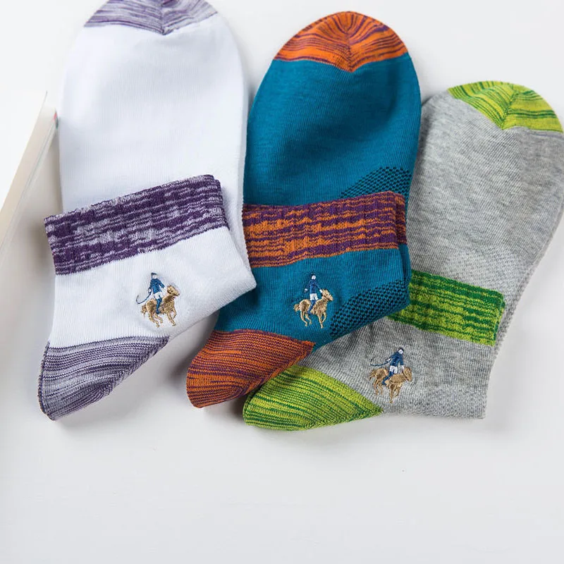 Casual fashion three-dimensional embroidered men's pure cotton socks vintage men breathable and deodorant short socks