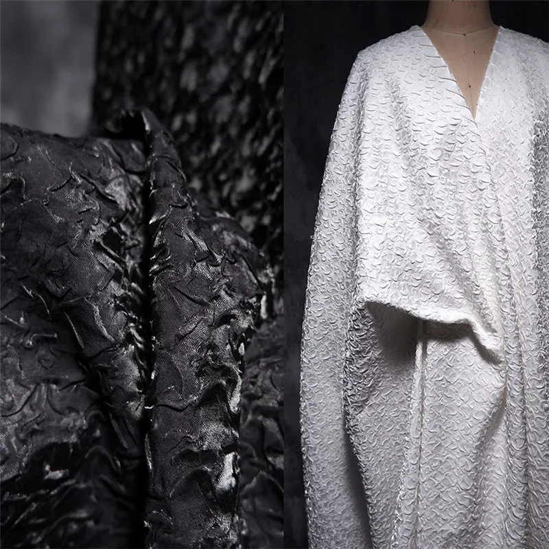 

Crimp crisp coat with creative fashion designer fabric