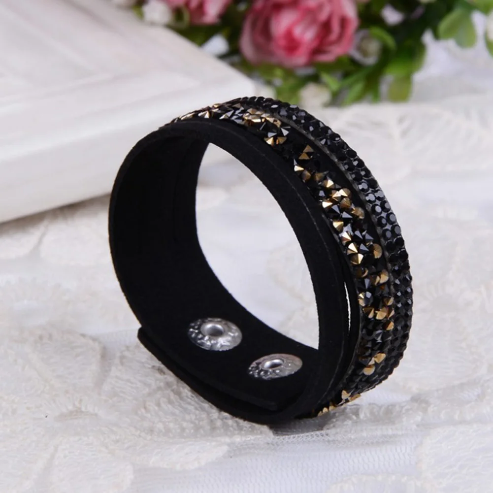 

1PC Women Fashion Rhinestone Velvet Leather Bracelet Charm Link Chain Party Decorative Wristband Personality Cuff Punk Bangle