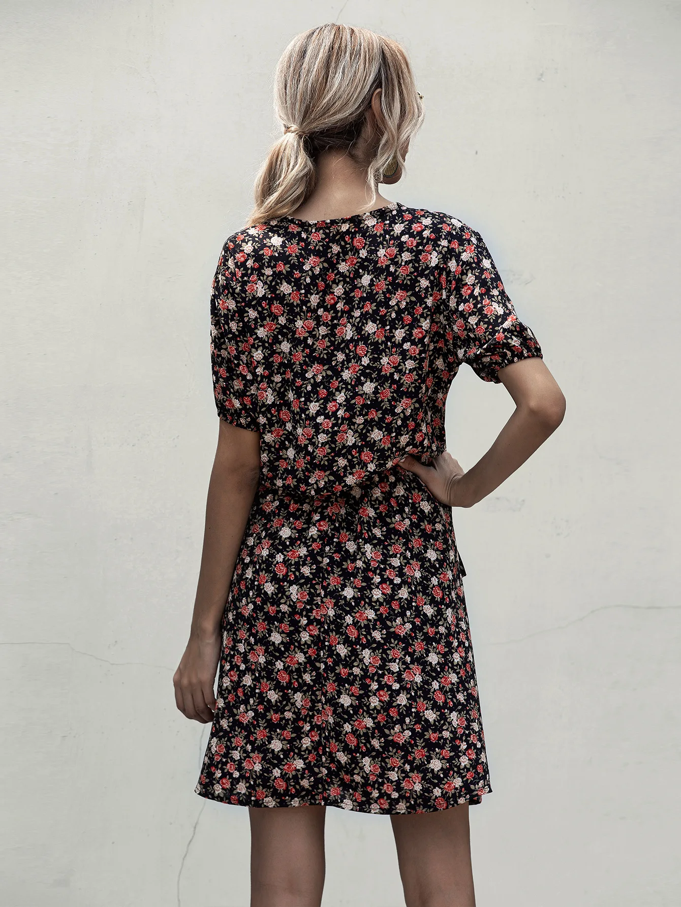 

Summer beach dress lady 2020 V-neck print short-sleeved sexy dresses mini casual A-line dress for women vintage dress Vestidos