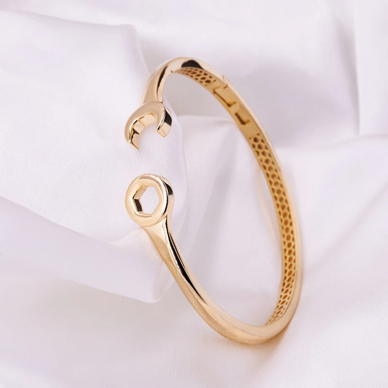 Творческий Серебро 925 ключ дюймовый стандарт винт пара браслет 18K личность