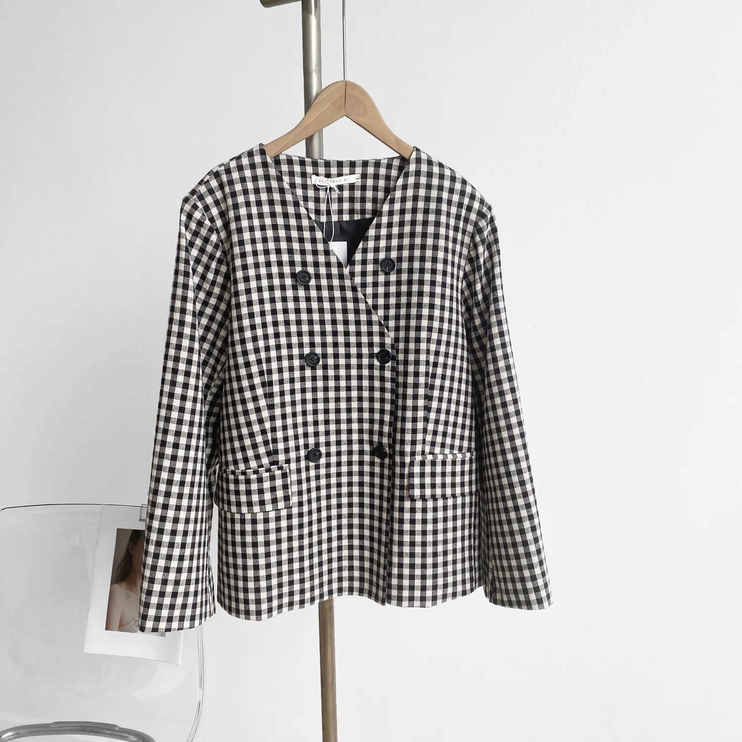 

Houndstooth Suit Coat for Women 2020 New Design V0neck Double Breasted Long Sleeve Loose Plaid Stripd Female Suit Jacket Blazers