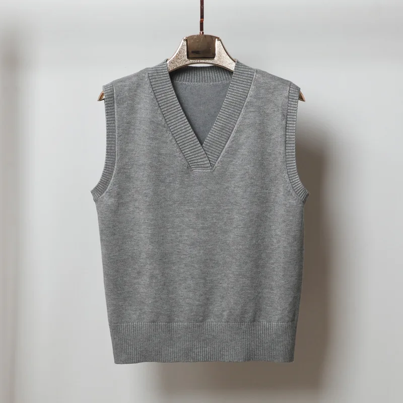 

New Spring and Autumn Outer Wear Thin Section Knitted Vest Vest Top Women's Loose Fashion All-match Sleeveless V-neck Sweater