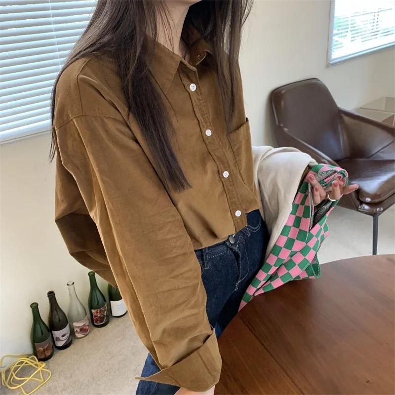 Вельветовая рубашка с длинным рукавом женская весна и осень 2021 новый дизайн