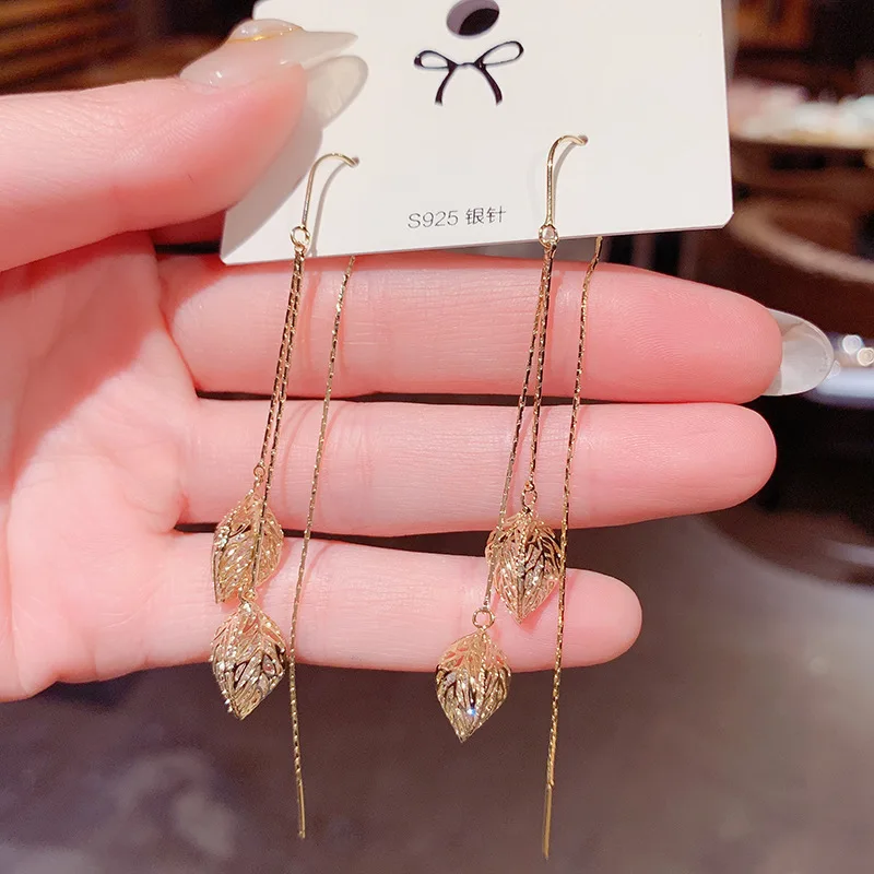 

Ins Hot Sale S925 Silver Needle Hollow Three-dimensional Tassel 14K Real Gold Stud Earrings for Women Cubic Zircon ZC Earrings