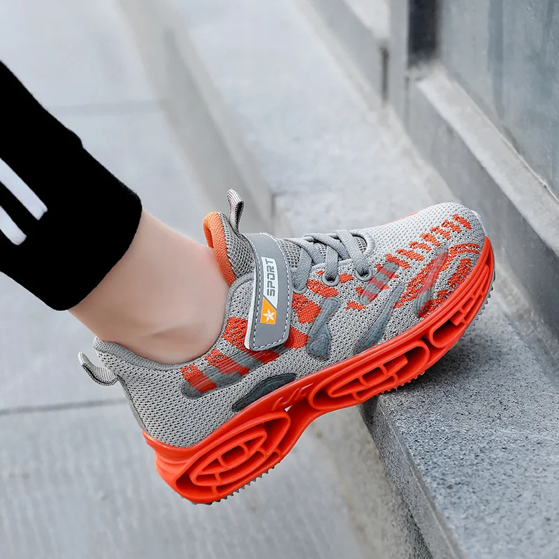 

Big Children Running Shoes Boys Sneakers Hollow Sole Damping Sports Shoes for Girls Shoes Breathable Kids Sneakers Tenis Shoes