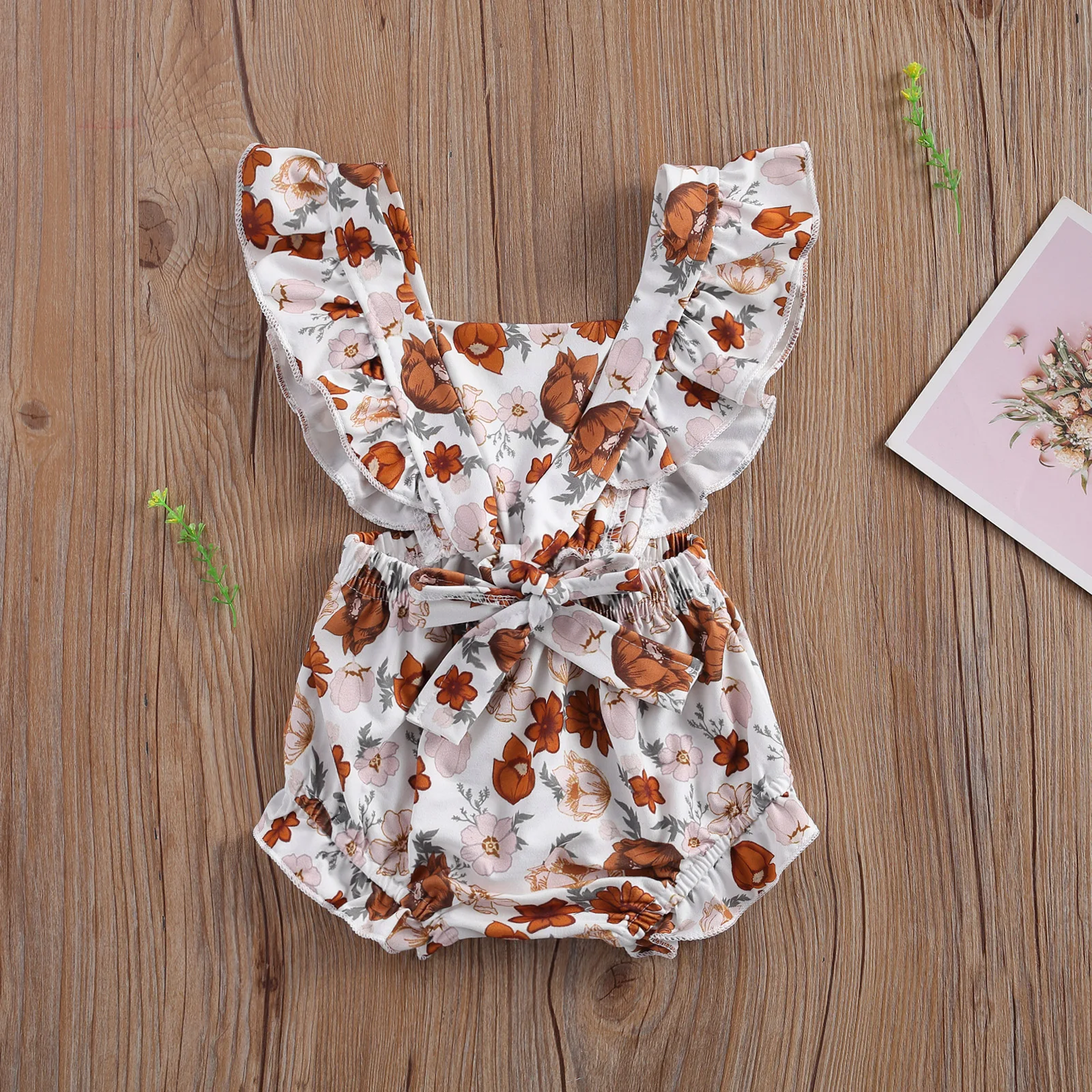 

2020 New 0-24M Toddler Baby Girl Summer Floral Print Bow Bodysuit Ruffled Short Sleeve Casual Brown Infant One-piece Outfit