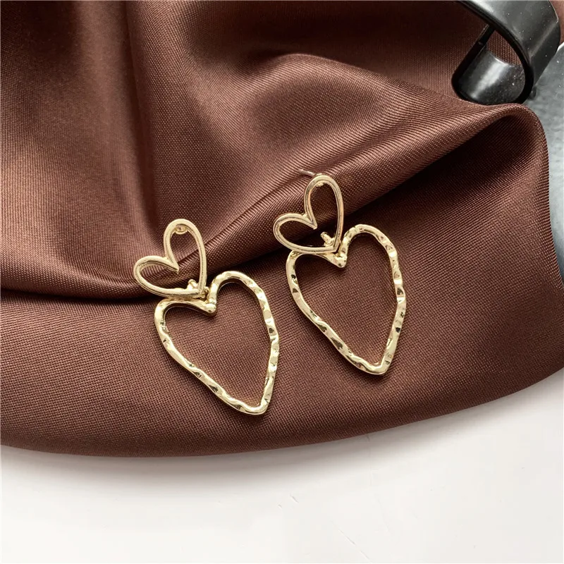 Модные темпераментные элегантные серьги гвоздики металлические ажурные милые в