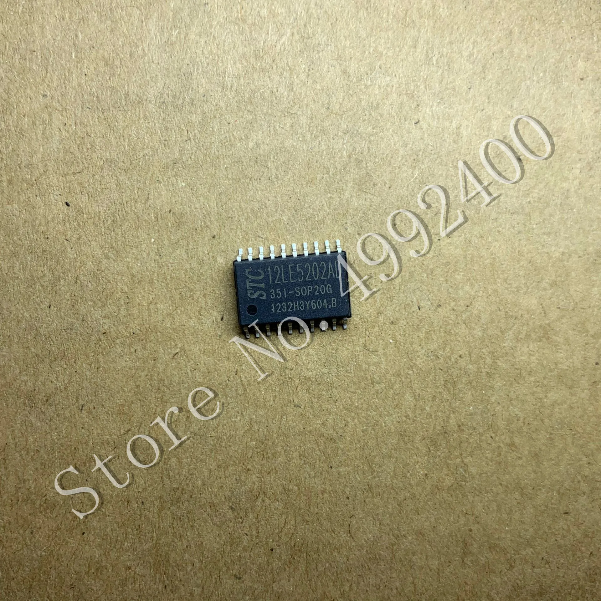 

1pcs/lot 12LE5202AD STC12LE5202AD-35I-SOP20G SOP20