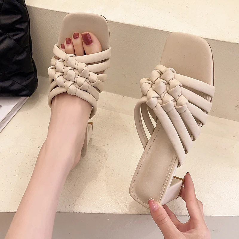 

Shoes Woman's Slippers Heeled Mules Luxury Slides Med Square heel Loafers 2021 High Designer Block PU Rome Rubber Fashion Hoof