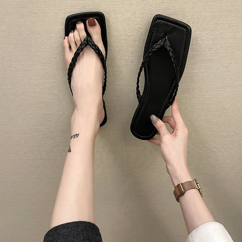 

Women's Shoes Square Toe Flat Slides Anti-slip Flip Flops Woven Korean Sandals Fashion Casual Platform Breathable Slippers 2021
