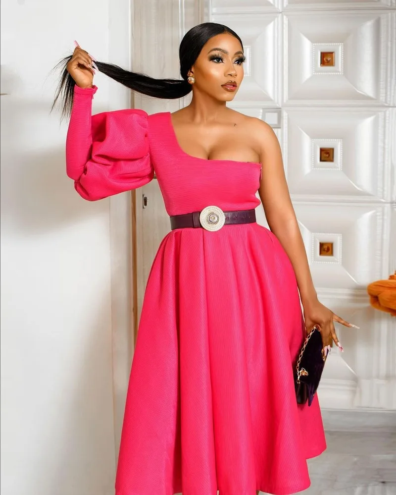 Рождественское женское платье сексуальное на одно плечо с рукавами фонариками