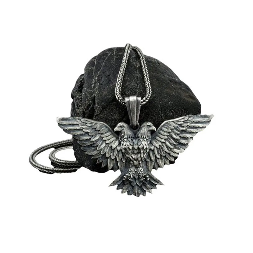

New ins style double-headed eagle pendant men's hip-hop necklace punk jewelry animal fashion pendant accessories