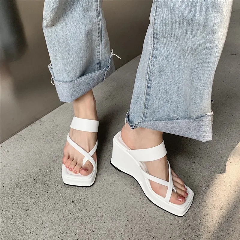 

Shoes Woman 2021 Slippers Heels On A Wedge Platform Rubber Flip Flops Pantofle Luxury Slides Square Toe High Hawaiian Summer New