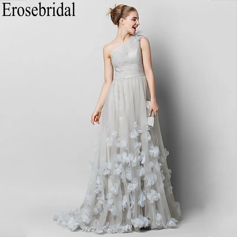 Женское вечернее платье на одно плечо с цветами | Свадьбы и торжества