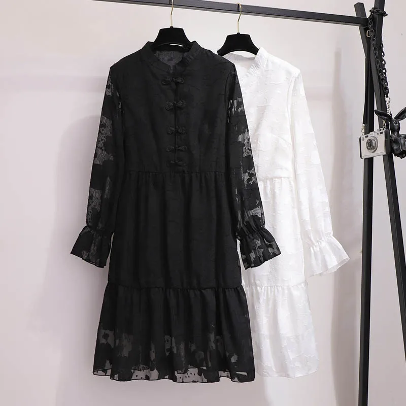 Женское демисезонное платье цвет черный/белый обхват груди 149 см 5XL 6XL 7XL 8XL