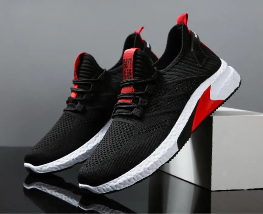 

2021Men Casual Shoes mesh Breathable men Sports Shoes Flying woven Coconut shoes Travel shoes fashion Men Sneakers running shoes