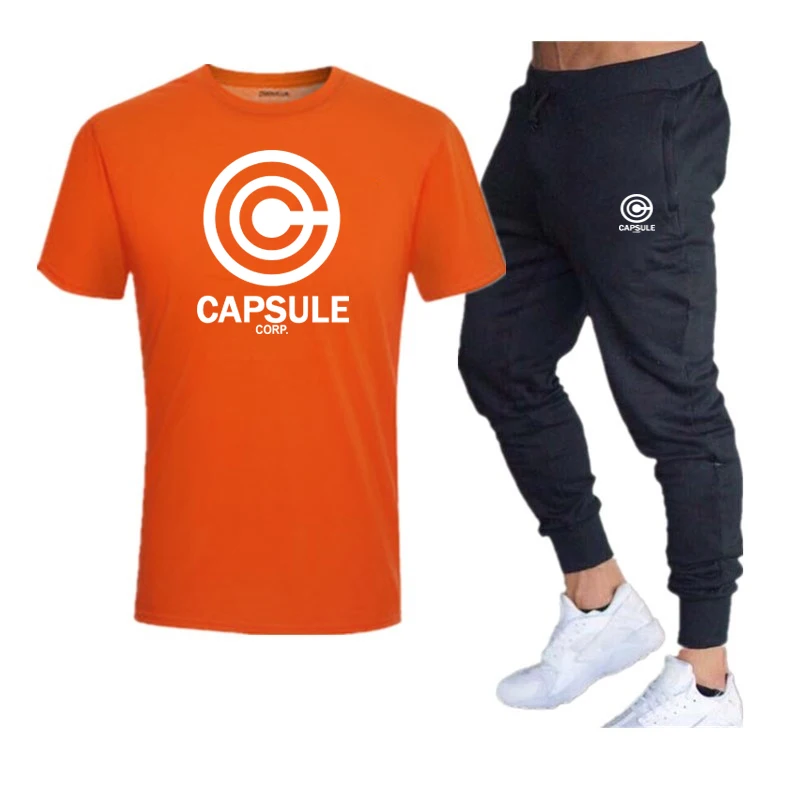 

Костюм спортивный мужской из футболки и брюк, с принтом