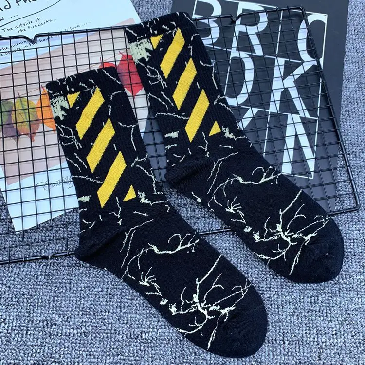 Black Yellow Slash Для взрослых, размер, носки до середины икры, средние хлопковые носки, косая полоска, полосы, мраморные зерна, мраморные мраморы, Fssure Rift, трещина, задняя косая часть, вперед, носки - Цвет: Black Yellow Slash