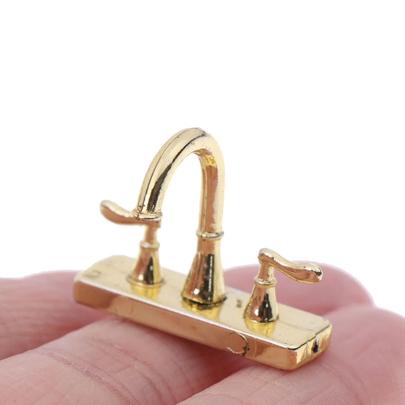 

1/2Pcs 1:12 Miniature Metal Water Tap Faucet Dollhouse Bathroom Accessories Dollhouse Miniature Faucet for DollHouse Decoration