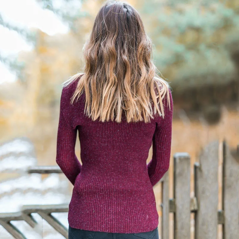 Классический женский свитер с высоким воротником облегающий осенний вязаный