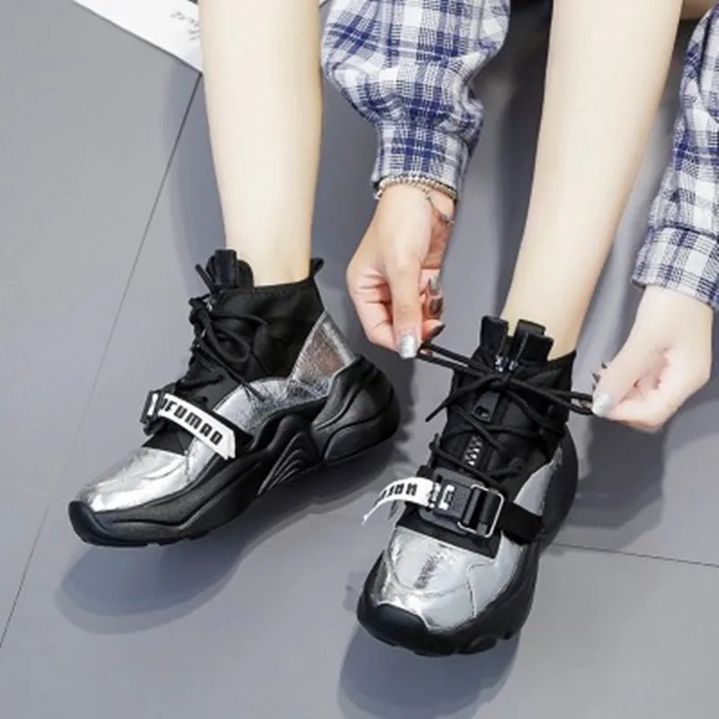 

Platform Shoes Women's 2020 round-Toe Semi-high Heeled Casual Sports Shoes Versatile Anti-slip Breathable Running Shoes