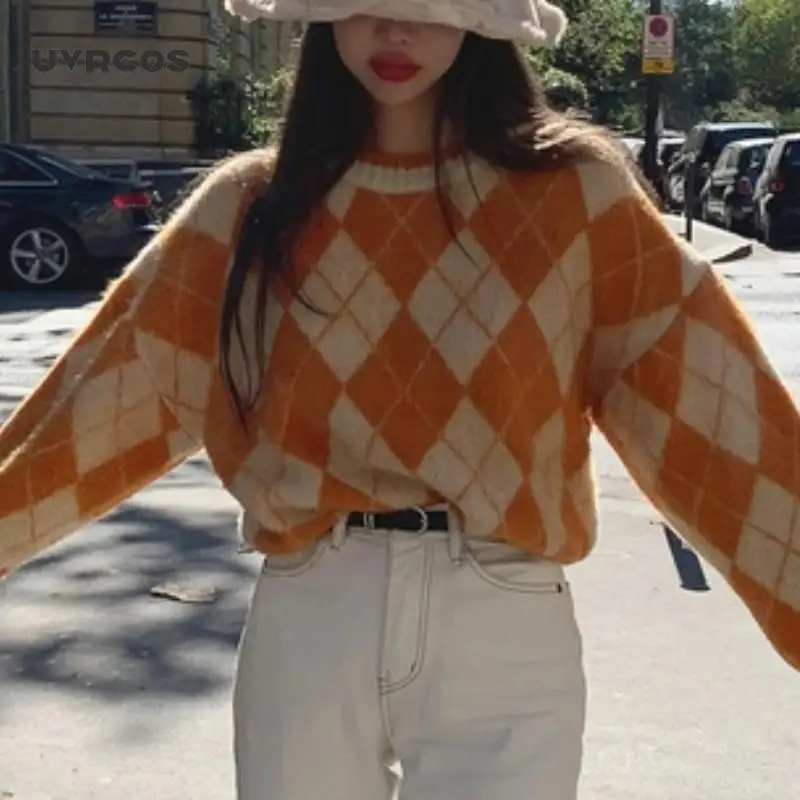 

UVRCOS Winter Sweater Women Vintage Stylish Plaid Pattern Plus Size College Knitted Top Fall 2020 Women Clothes
