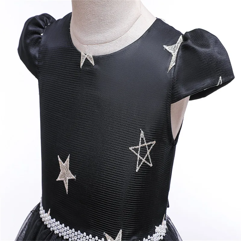 Платья с цветочным узором и круглым вырезом для девочек бантом на поясе