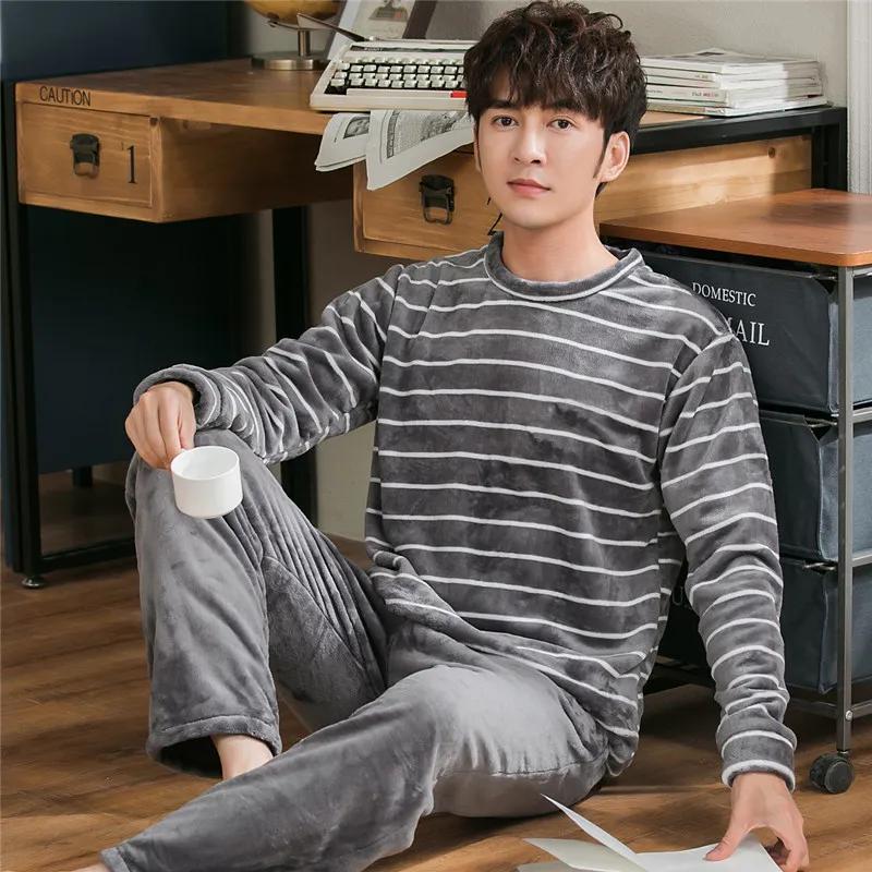 Plus Velvet Thicken Winter Men's Pajamas Set Long Sleeve O-neck Sleeping Tops Large Size Homewear Pajamas Sleep Loose Sleepwear