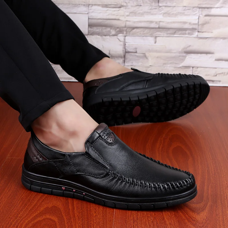 

Casual Men Shoes Genuine Leather Slip on Shoes Men Loafers fahsion shoes spring autumn Breathable Driving Men Loafers Moccasins