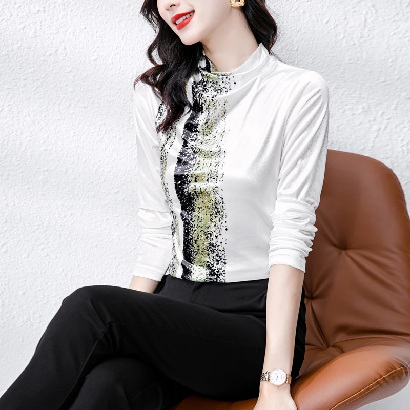 

Senior south Korean female new winter fashion render unlined upper garment printing within half a turtle neck long sleeve blouse