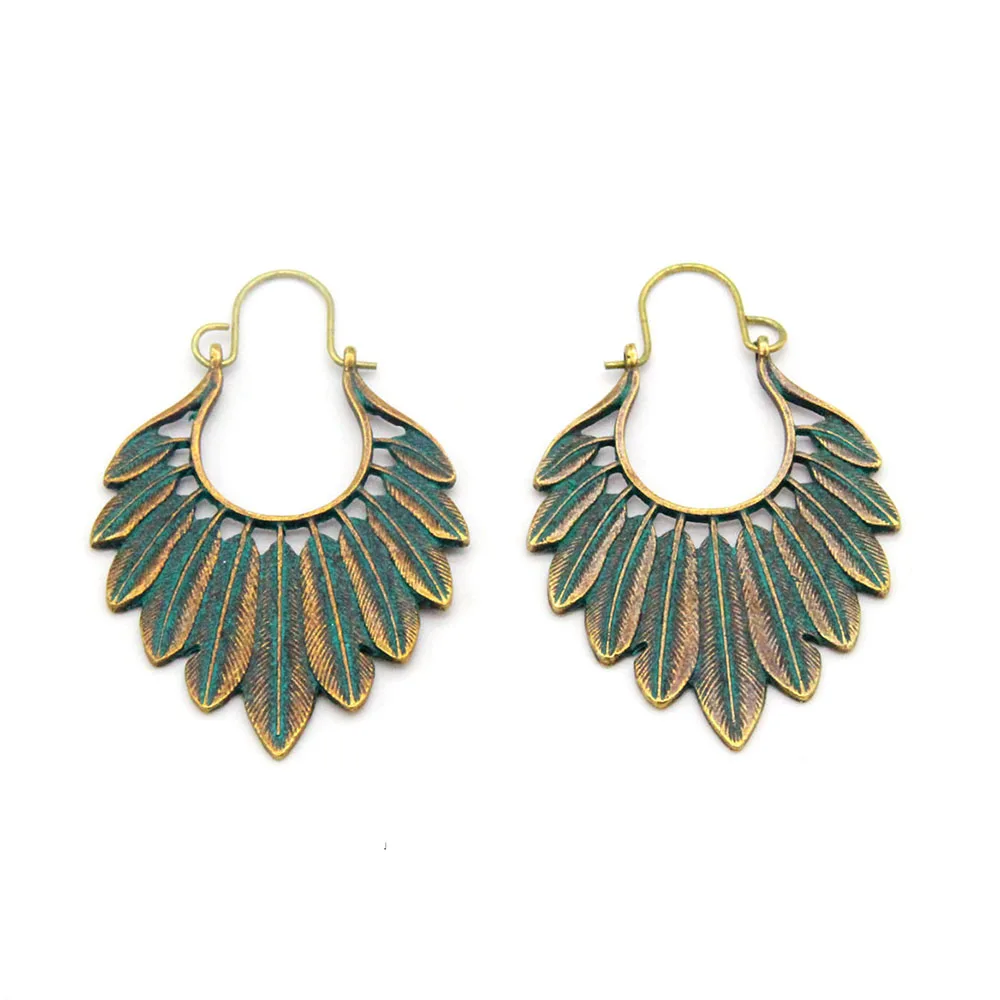 

Hot sale retro ethnic love drop feather carved bronze green boho earrings female earring set