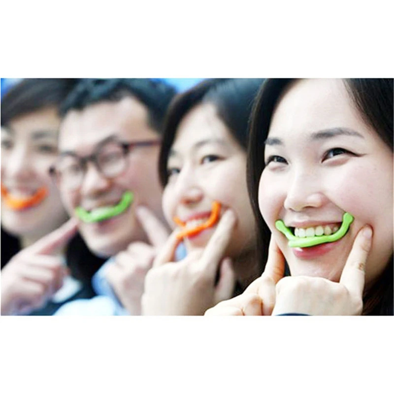 

1PC Smile Trainer Silicone Smile Face Line Muscles Stretching Lifting Training Mouth Smile Maker Facial Messager Care