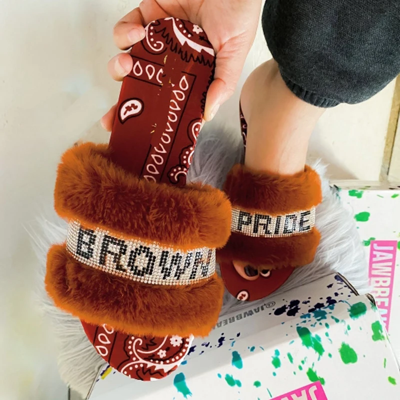 

Plush Slippers Open Toe Rhinestone Flat Sandals Fashion Solid Color Outdoor Casual Women's Shoes Plus Size 43