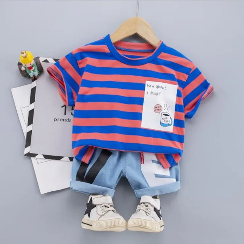 2021 летняя одежда для маленьких мальчиков Комплекты с принтом в виде героев