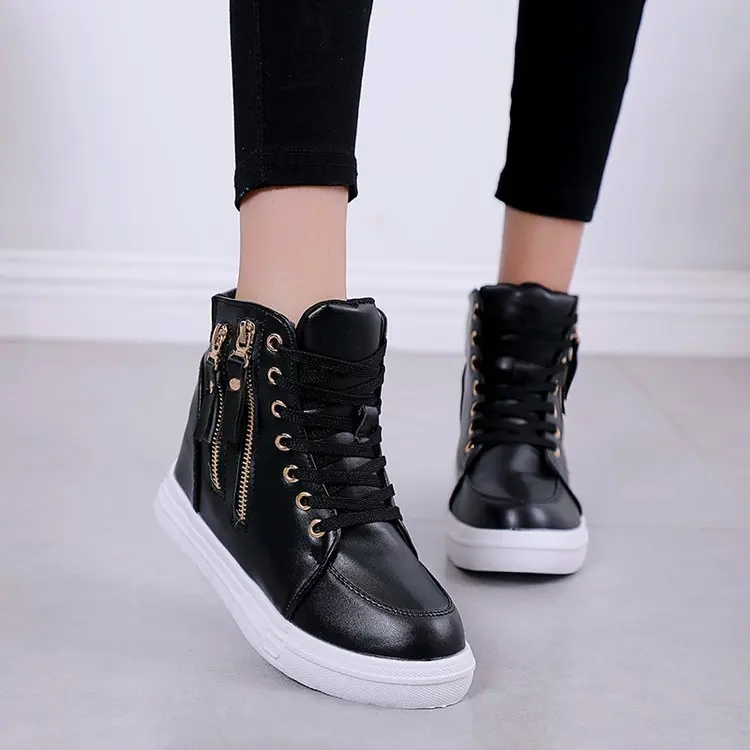 

Autumn and winter 2020 new fashion short inner increase wedge heel round head lace flat Korean women's shoes