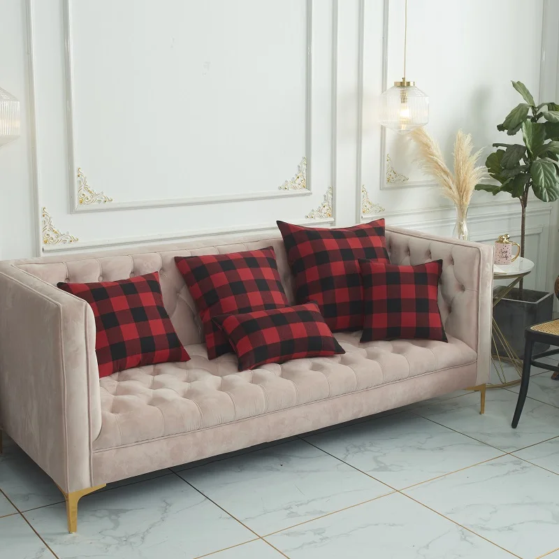 Полиэфирная хлопковая красная и черная клетчатая обнимающая наволочка домашняя