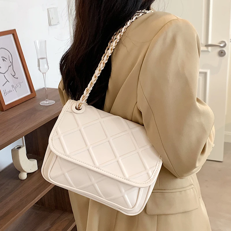 

Высококачественные женские маленькие Сумки из искусственной кожи, сумки на плечо, дизайнерские женские сумки через плечо с цепочкой для же...