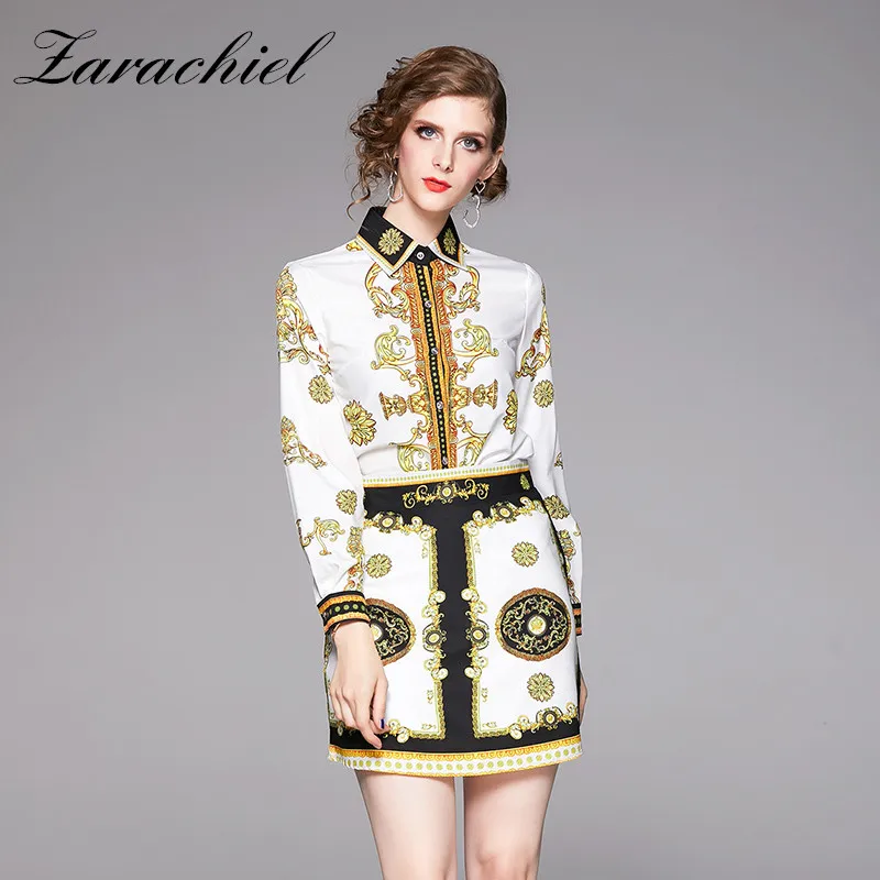 Женский модельный костюм из двух предметов блузка с длинным рукавом и золотистый