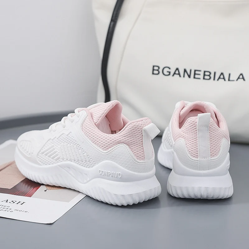 

New Arrivals Canvas Shoes Casual Comfortable Women Shoes White Sneakers Lightweight Wearable Flat Slip Shoes