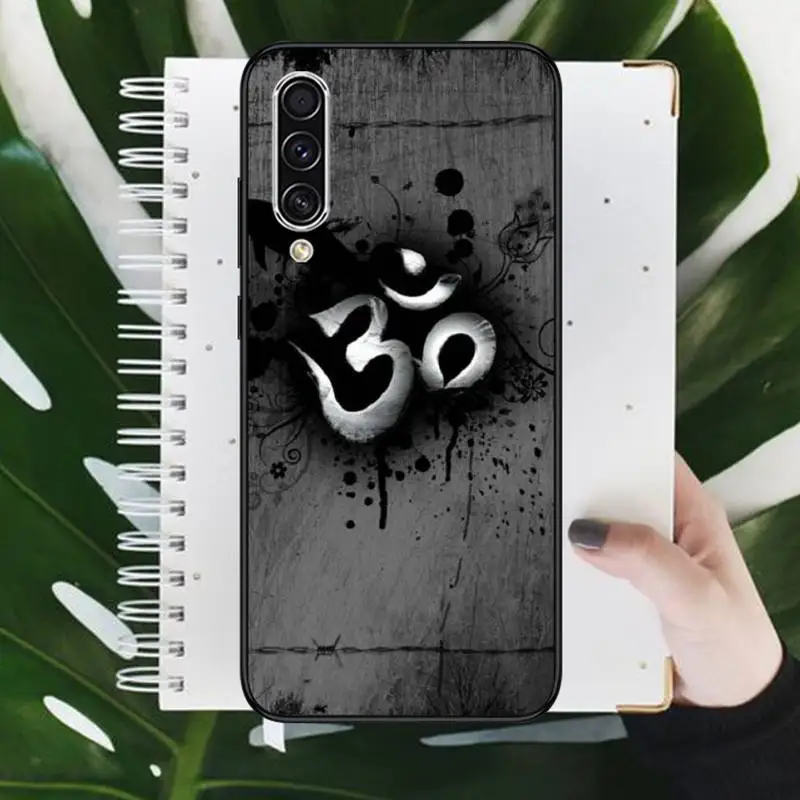 

Aum Om Namaste Symbol Zen Phone Case For Samsung A20 A30 30s A40 A7 2018 J2 J7 prime J4 Plus S5 Note 9 10 Plus