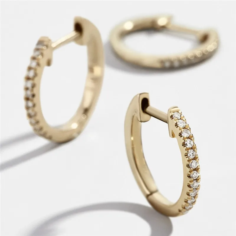 Женские серьги кольца с цепочкой маленькие круглые в минималистичном стиле