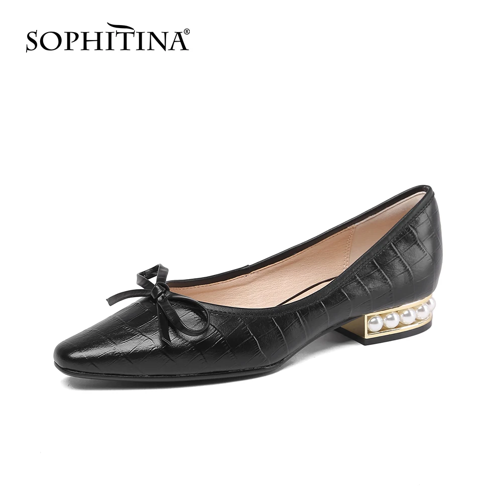 Демисезонная женская обувь SOPHITINA на плоской подошве с острым носком узлом