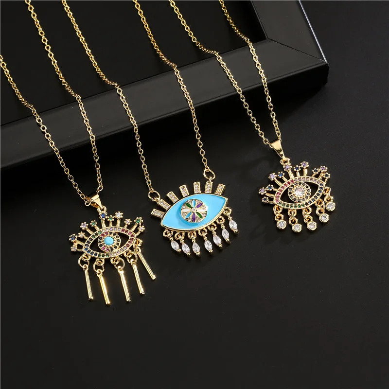 

Vintage Zircon Eye Pendant Necklace Wholesale
