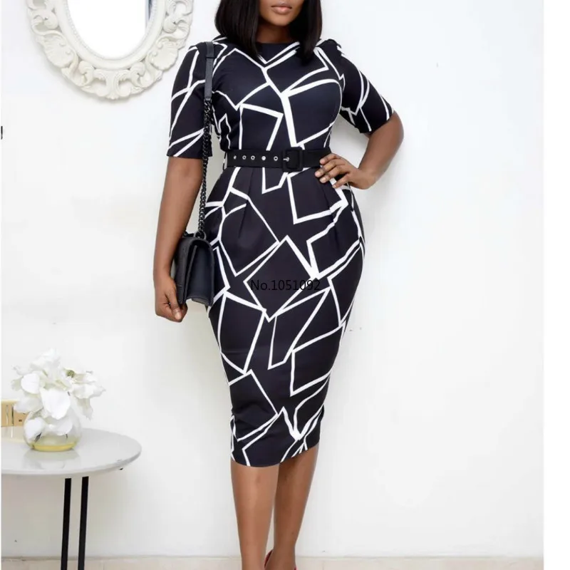 Желтое облегающее женское платье с геометрическим принтом офисное средней длины