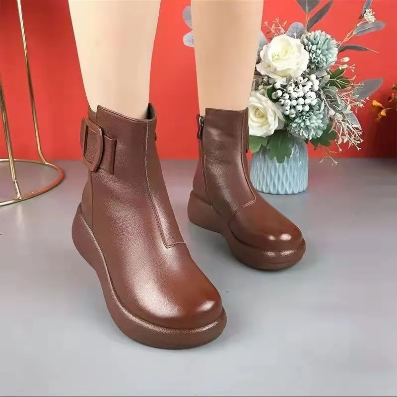 

Новинка Зима 2021, повседневные женские ботинки, модные короткие ботинки, женские бархатные теплые ботинки в стиле ретро, удобные мягкие женс...