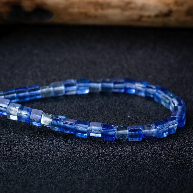 Бусины квадратной формы из натурального камня бусины с кристаллом лазурита для