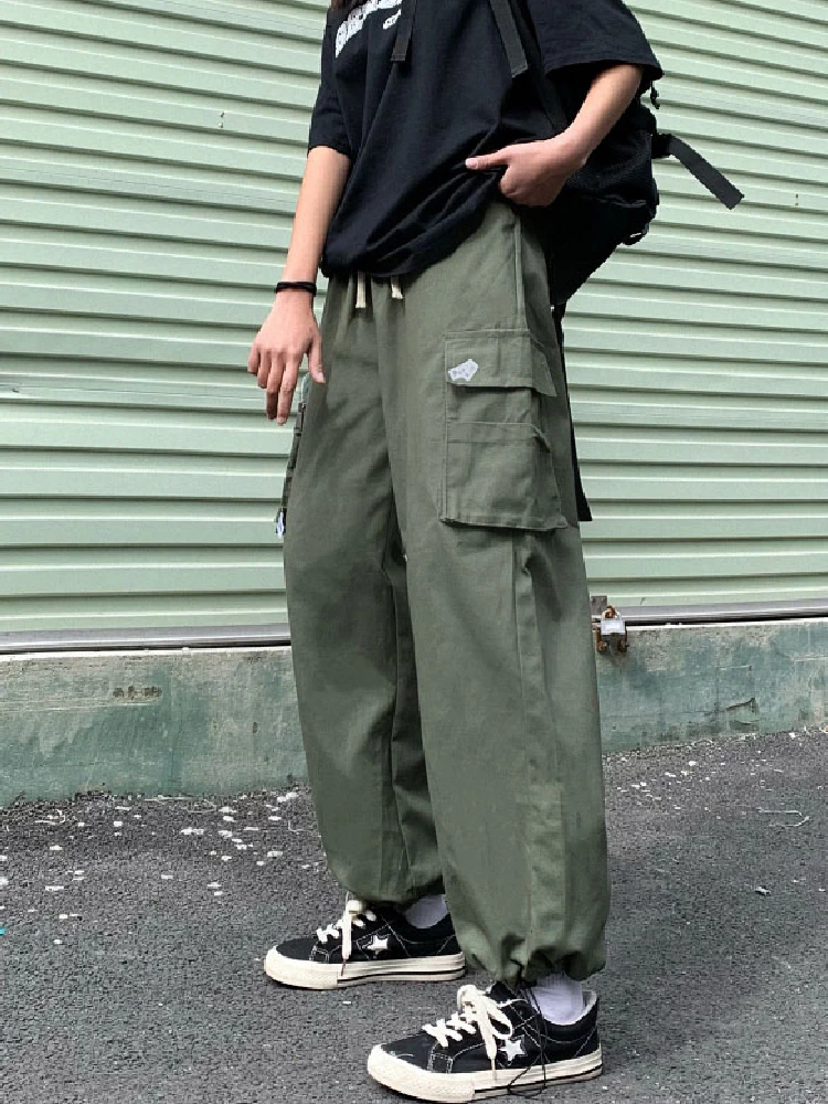 

Брюки в готическом стиле Харадзюку, повседневные зеленые прямые штаны с эластичным поясом и яркими карманами, свободные широкие брюки с укр...