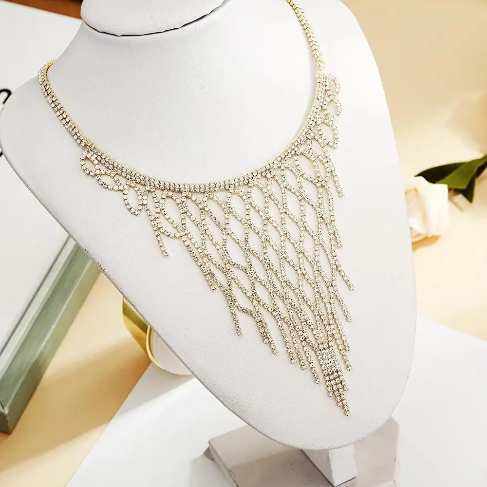 

Элегантное ожерелье Стразы с кисточками, женский свадебный нагрудник, массивное ожерелье-чокер, ювелирные изделия для свадебной вечеринки.