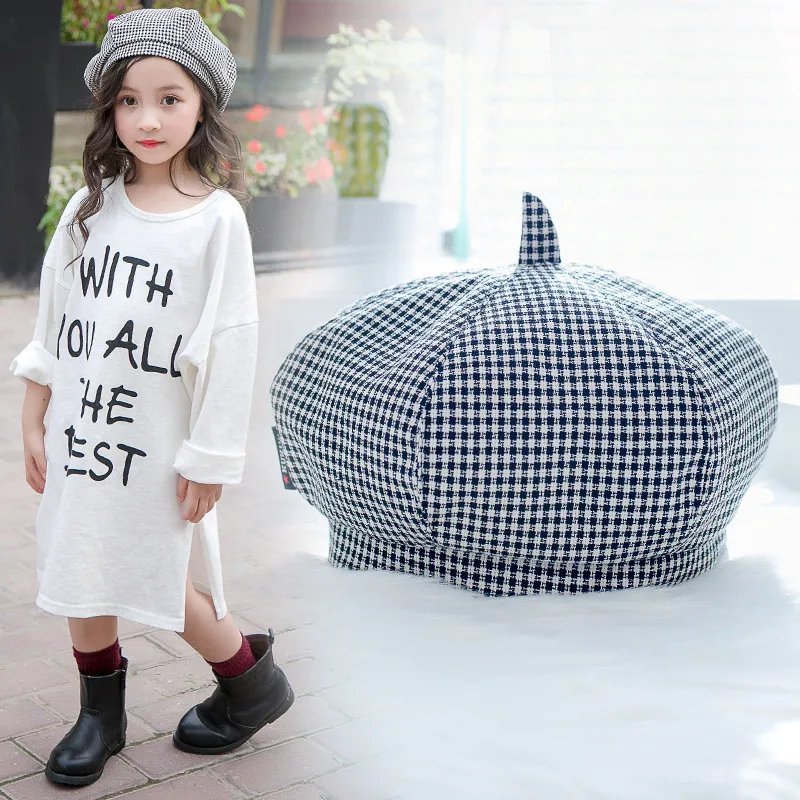 

Cute Baby Hat for Girls Cotton Plaid Baby Girl Beanies Hat Autumn Winter England Vintage Kids Beret Cap Baby Hair Accessories